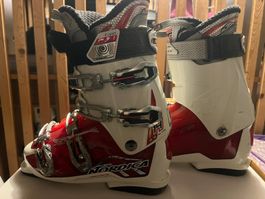 Nordica Skischuhe
