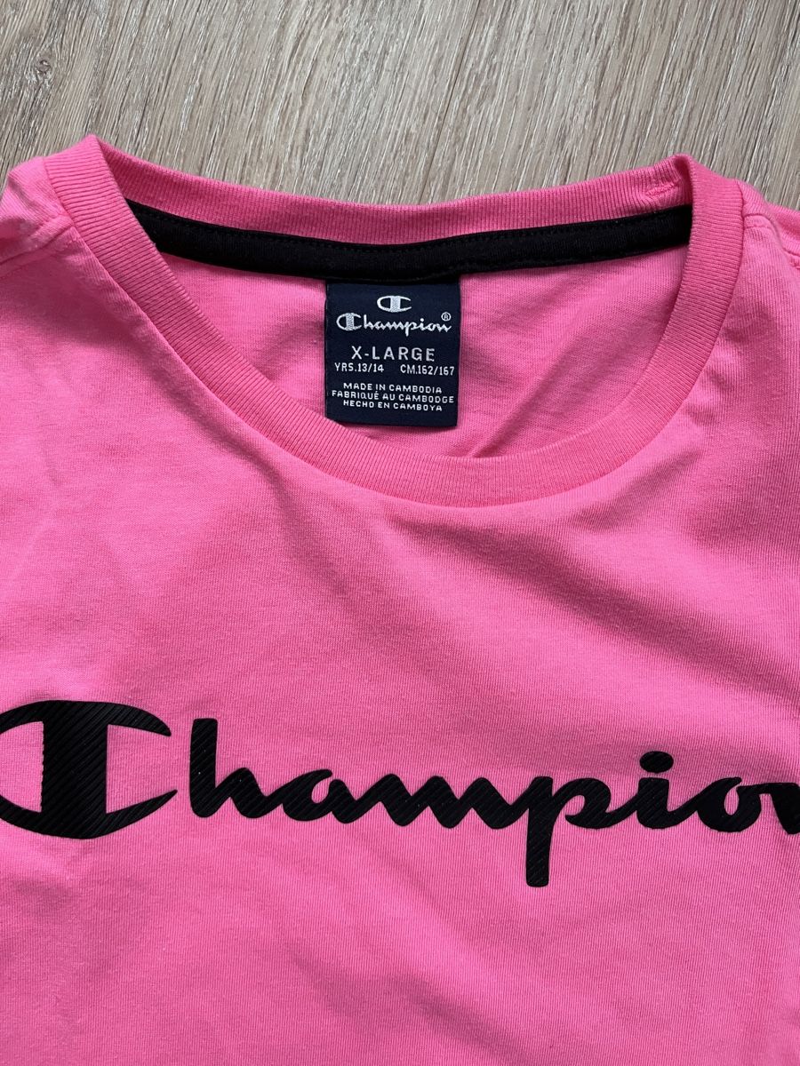 Champion T-Shirts: Champion Shirt Gr. 162/167 – Gebraucht aus Sulz AG von Zissi31324 1