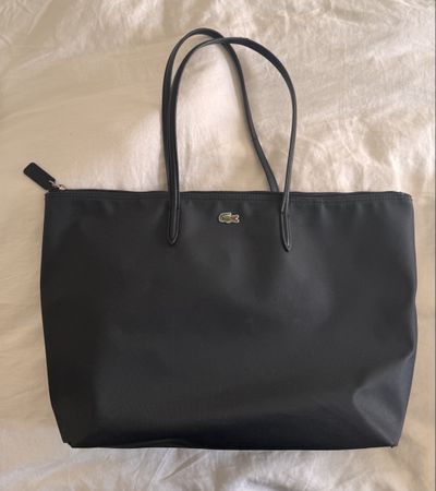 Schwarze Lacoste Tasche