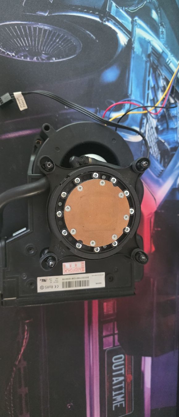Intel Componenti elettronici: watercooling x51 r3 – Usato da Petit-lancy venduto da xplod 3