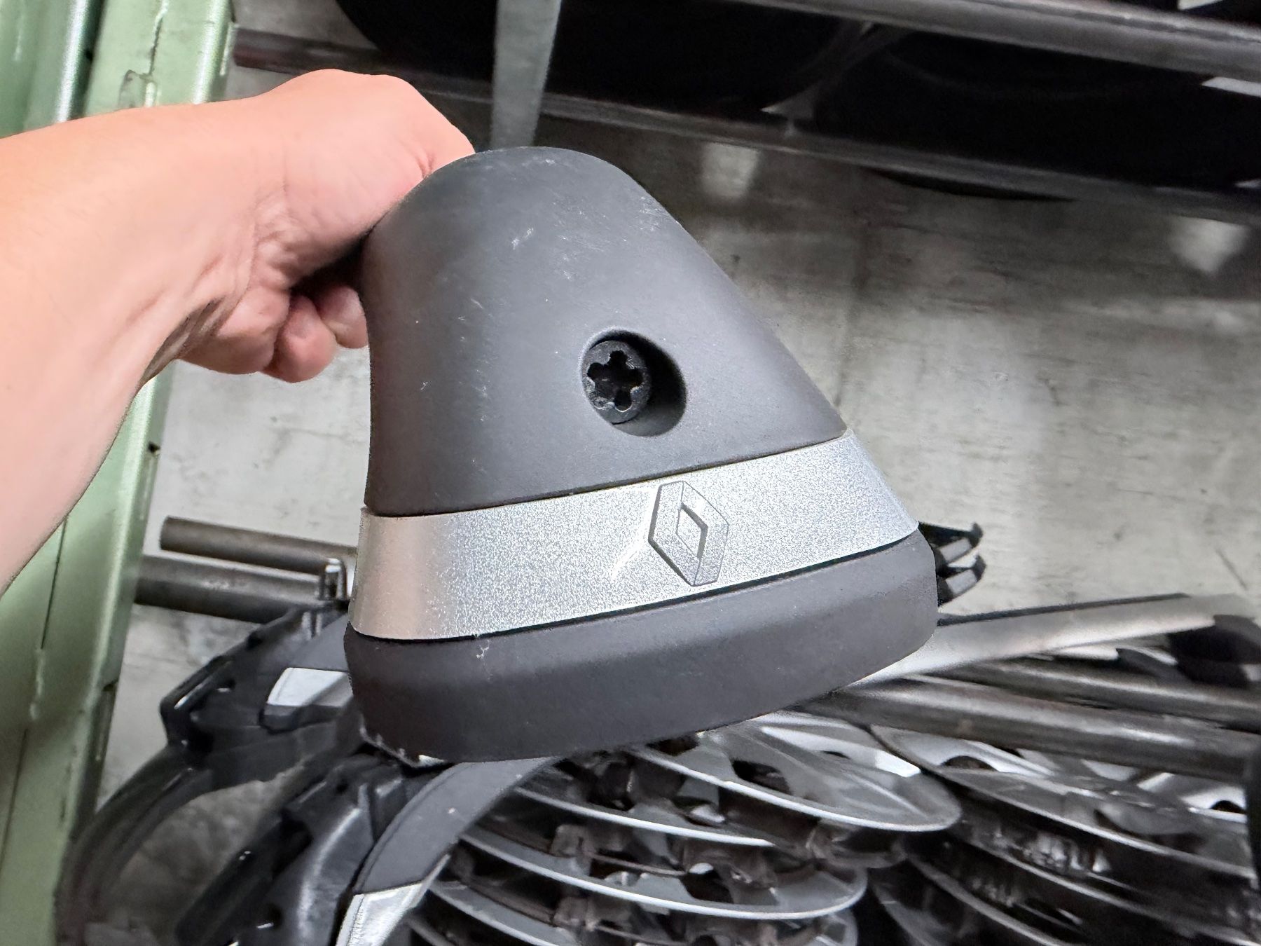 Portapacchi: Dachträger Renault Twingo III – Usato da Kräiligen venduto da tisala 1