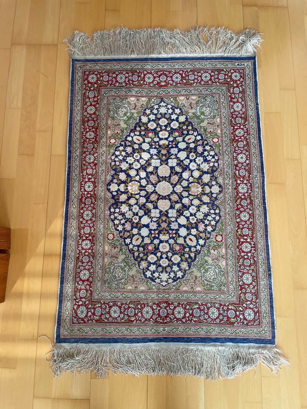 Tappeti: Hereke Seidenteppich TR 113x78cm – Usato da Küssnacht am Rigi venduto da mic_xr8d 1