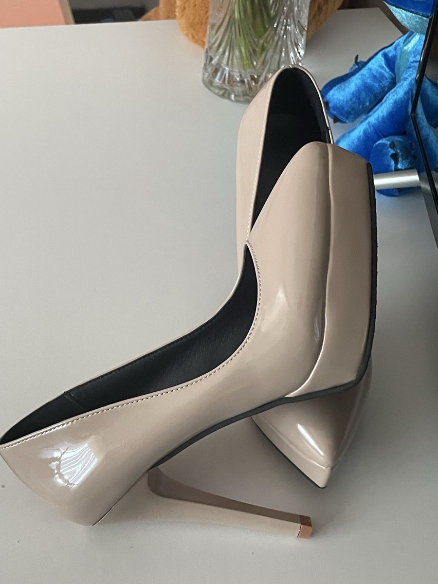 Damenschuhe: Schuhe – Neu (gemäss Beschreibung) aus Gossau ZH von Lavinia07 2