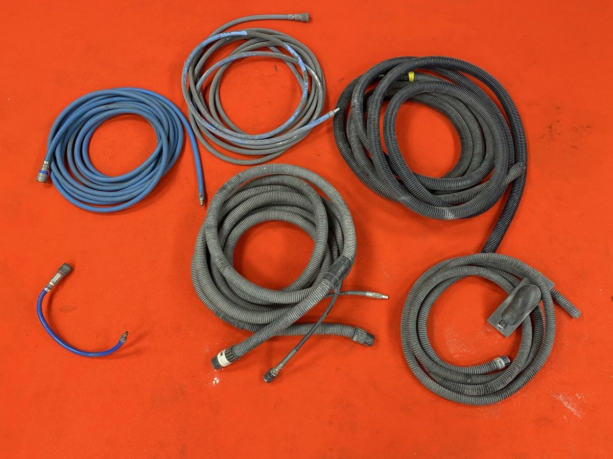 Tuyaux & tubes: Set mit verschiedenen Schläuchen  – D'occasion à Hägglingen par Karin0802 7