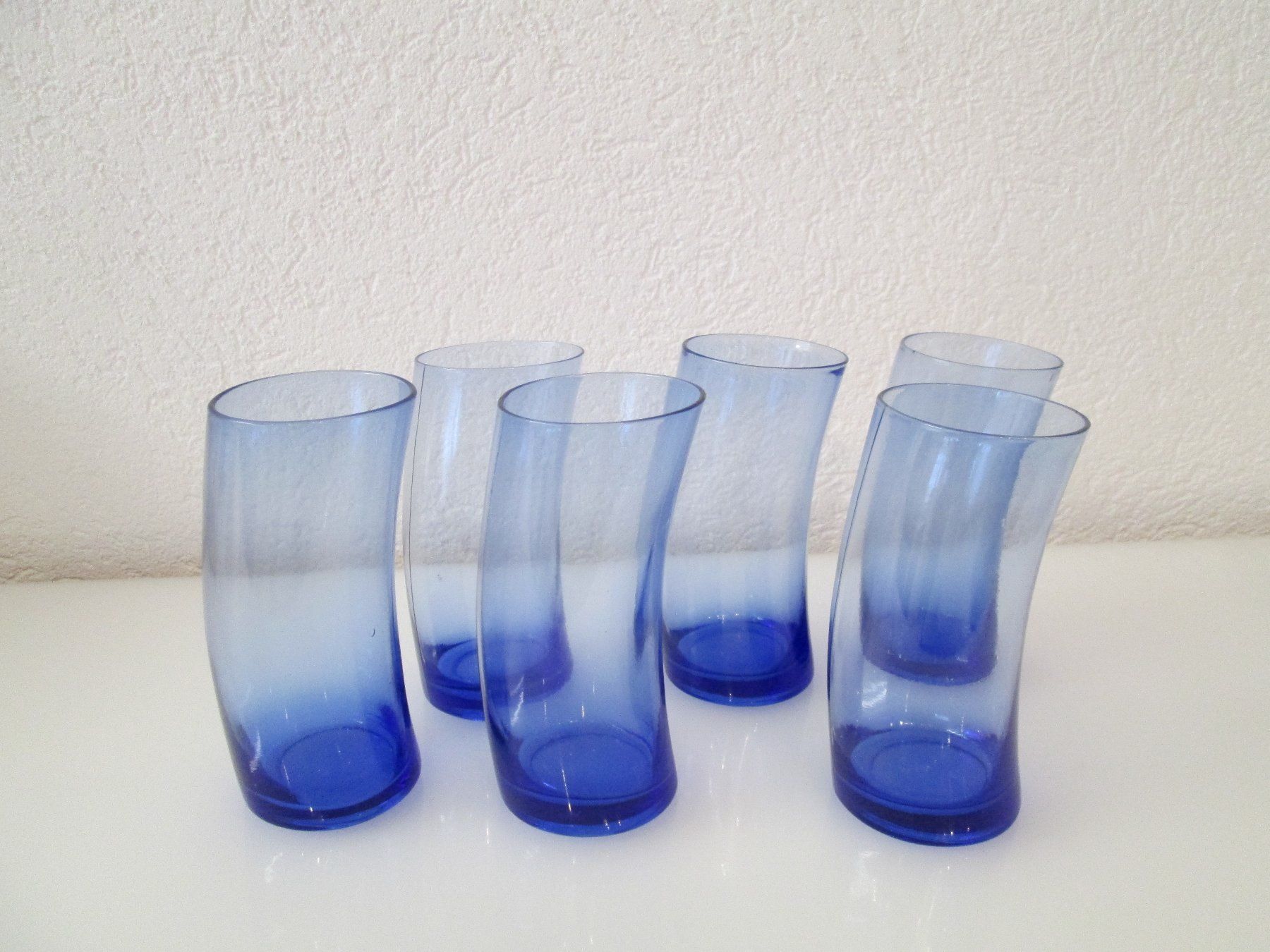Bicchieri: 6 Set blaue Trinkgläser – Usato da Movelier venduto da ddomenika 2