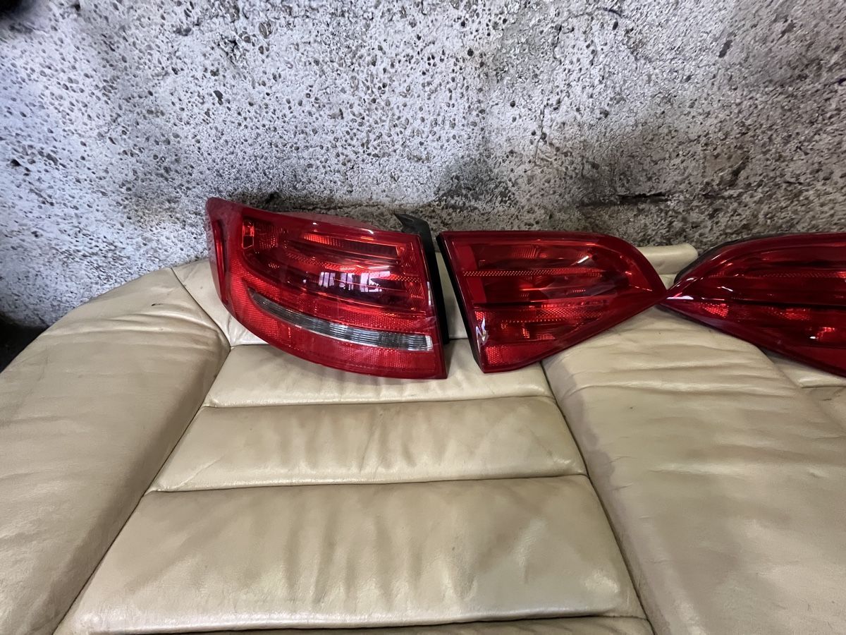 Audi Tutti pezzi di ricambio auto: Audi Rückleuchten – Usato da Frutigen venduto da Stef4 2