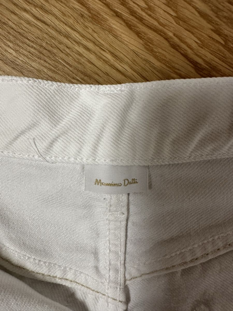 Massimo Dutti Jeans: Massimo Dutti Jeans, Grösse 40, kaum getragen – Usato da Pfaffhausen venduto da Geraldine12 1