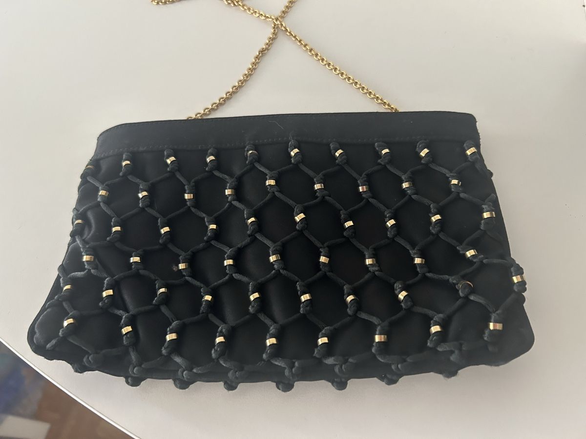 Sacs femmes: Rodo Handtasche schwarz mit Kette – D'occasion à Allschwil par meeresperle 3