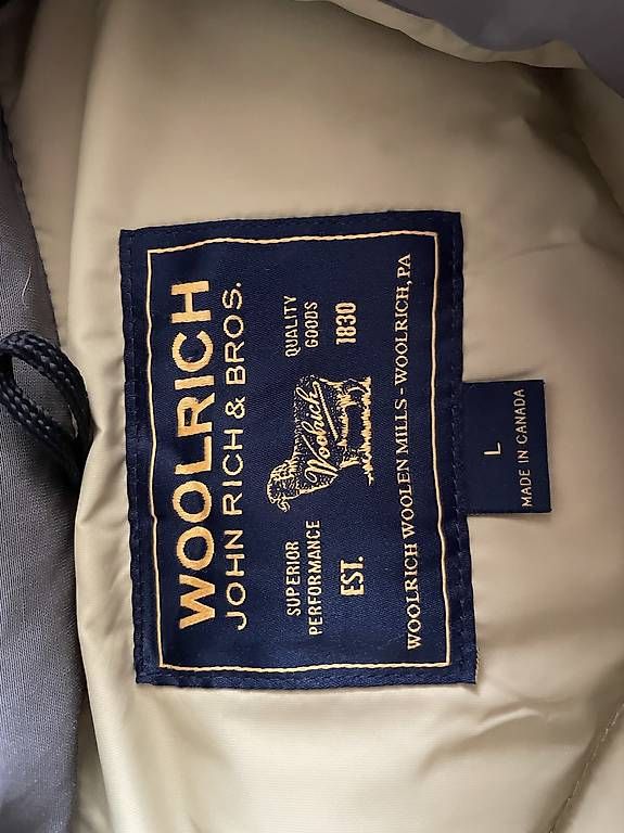 Giacche: Giacca Woolrich – Usato da Pregassona venduto da manueldepaola 1