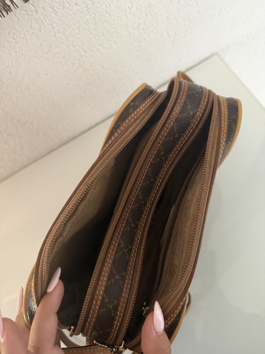 Sacs femmes: Handtasche – D'occasion à Tennwil par Zaylaaa 2