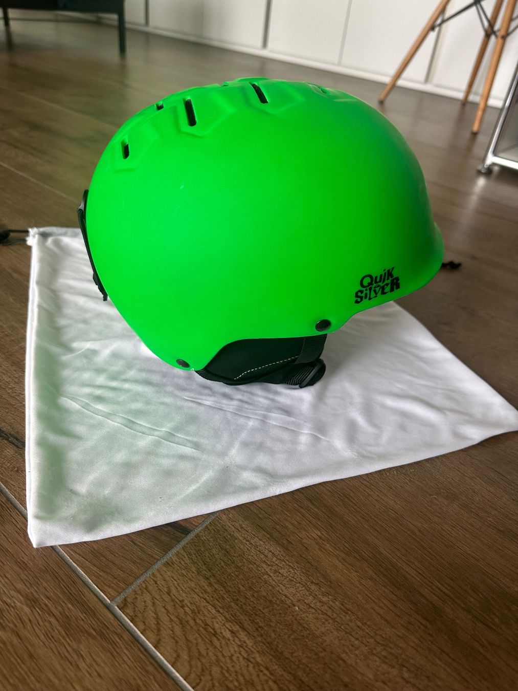 Quiksilver Caschi: Quicksilver Skihelm Grösse 45-55 cm – Usato da Mühlethal venduto da sarah-davide 2