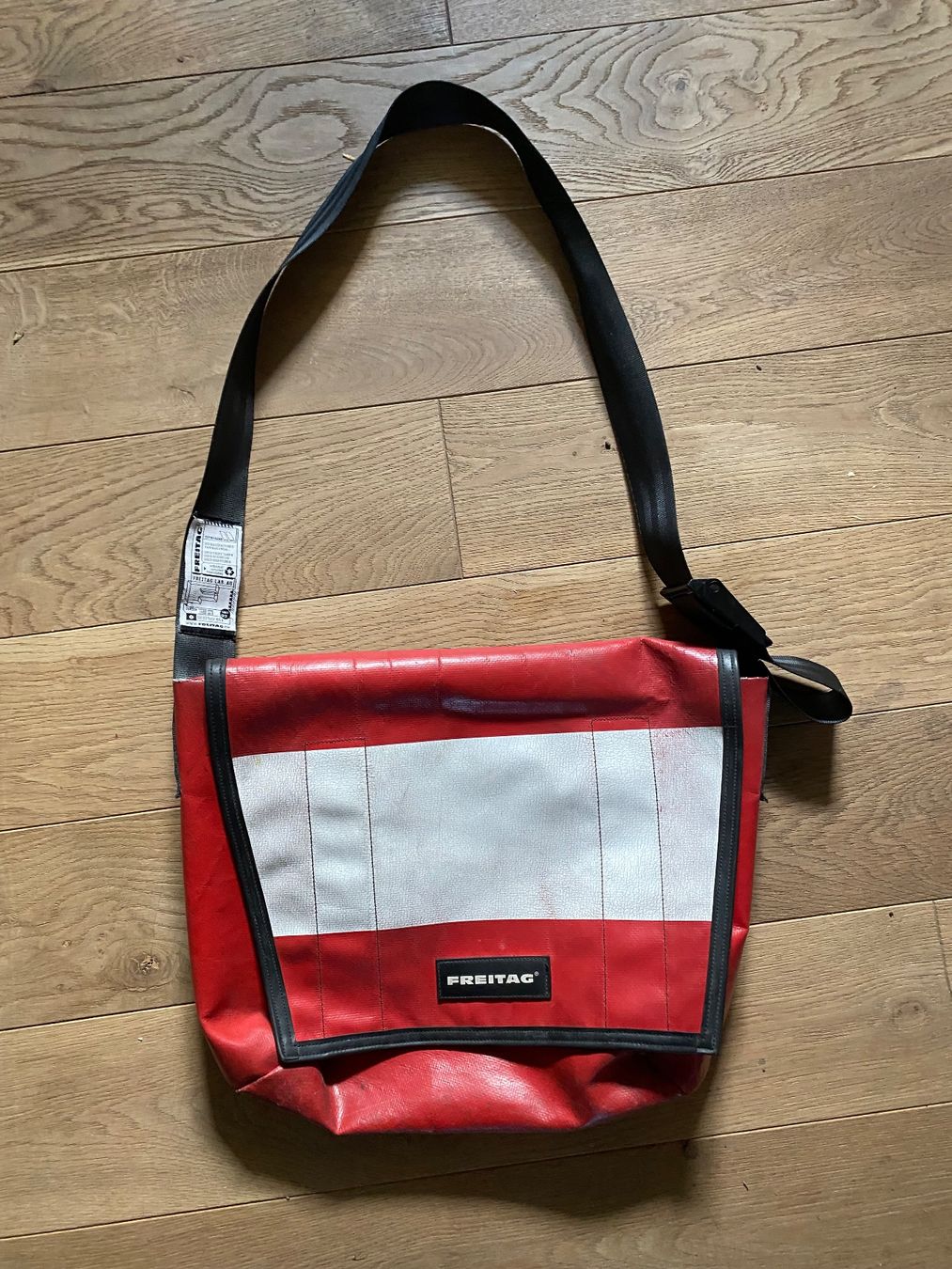 Freitag Taschen: Freitag Tasche – Gebraucht aus Murzelen von Benivg