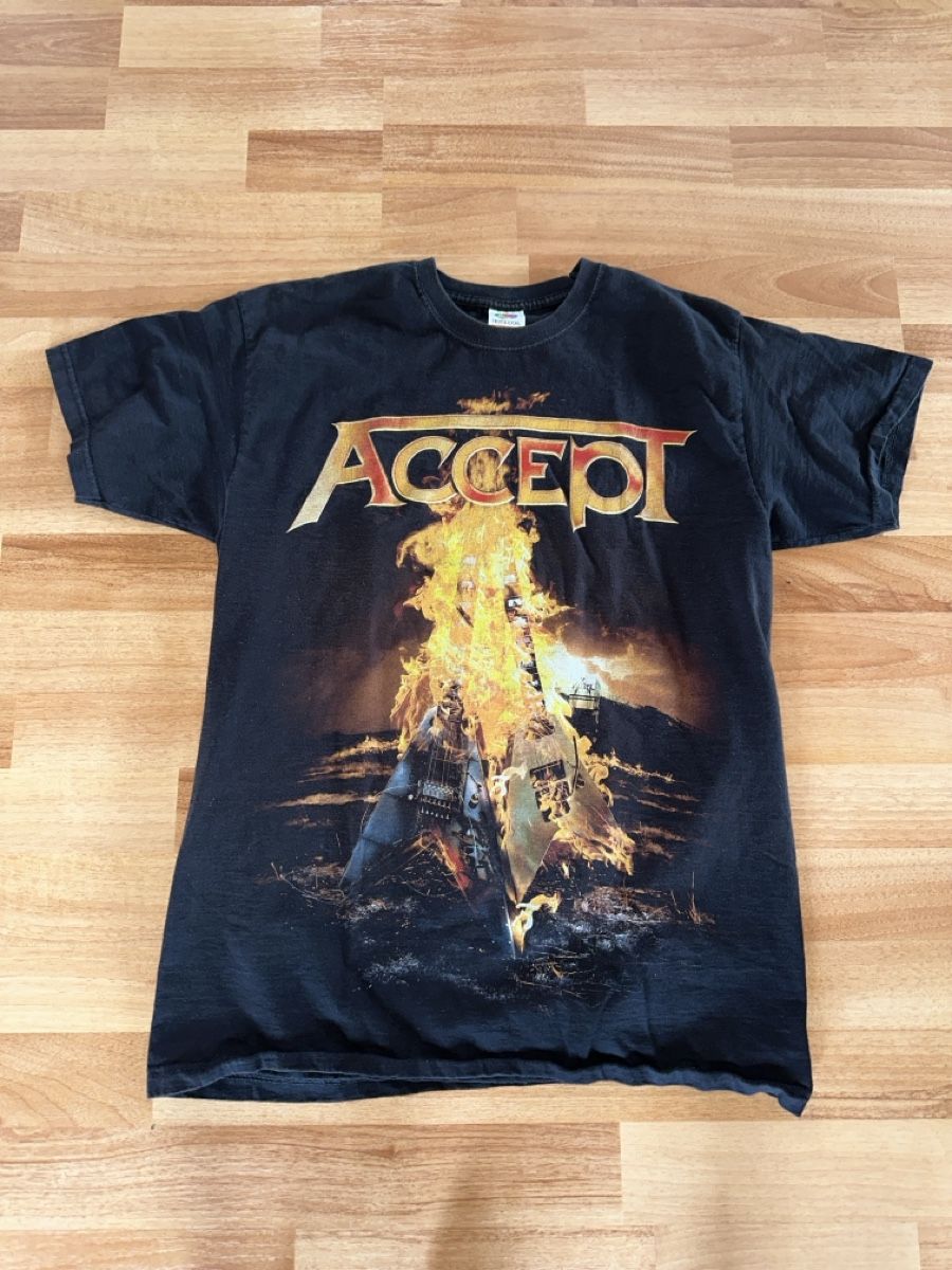 T-shirt: Accept T-Shirt Grösse M einfache Brustweite 38cm schwarz – Usato da Heiden venduto da fam_797q