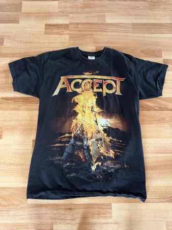 Accept T-Shirt Grösse M einfache Brustweite 38cm schwarz