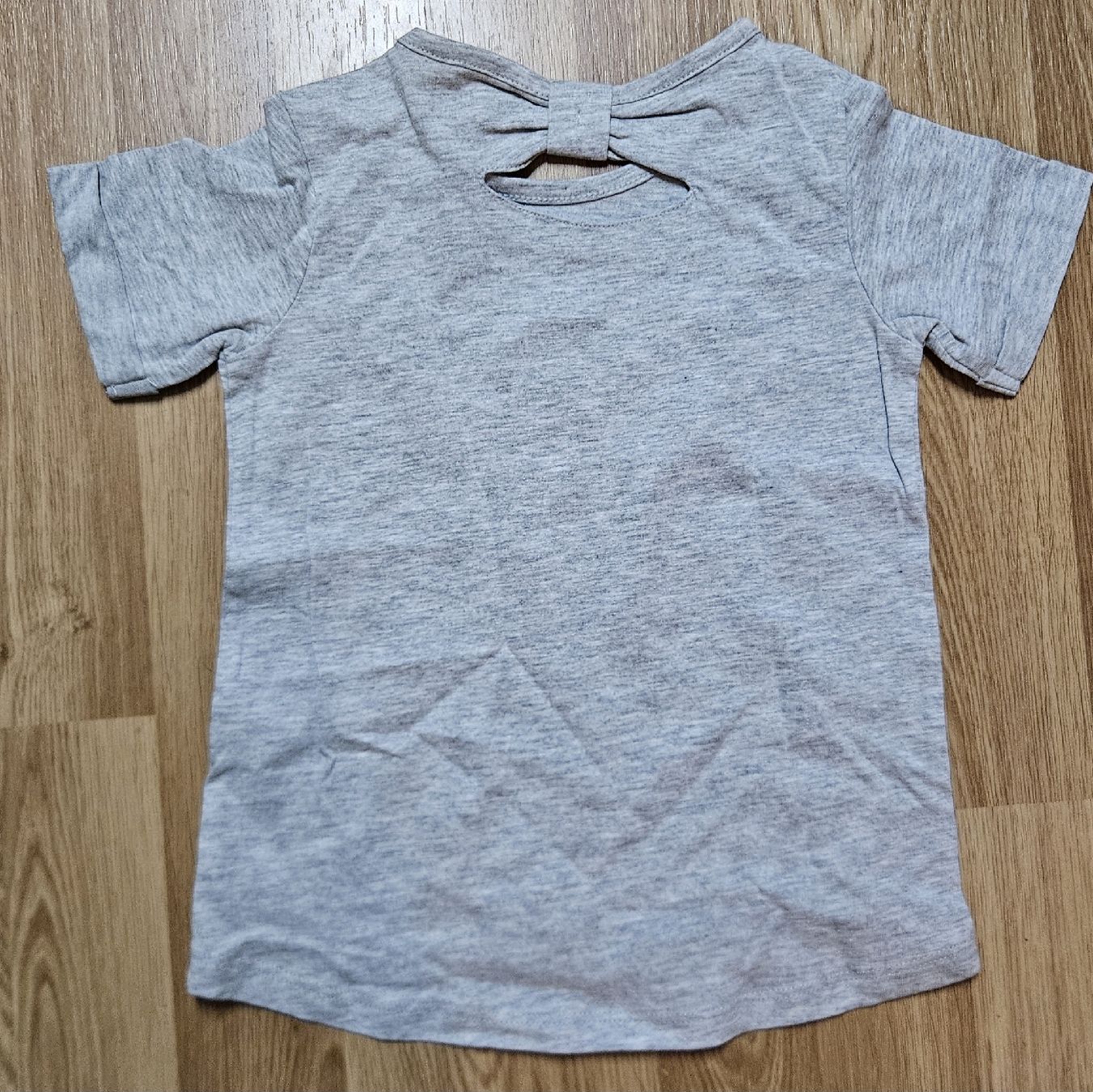Camicette, T-shirt & Top: Süsses Shirt mit Einhorn Gr. 93 NEU – Nuovo (secondo la descrizione) da Grabs venduto da ricolino12 3
