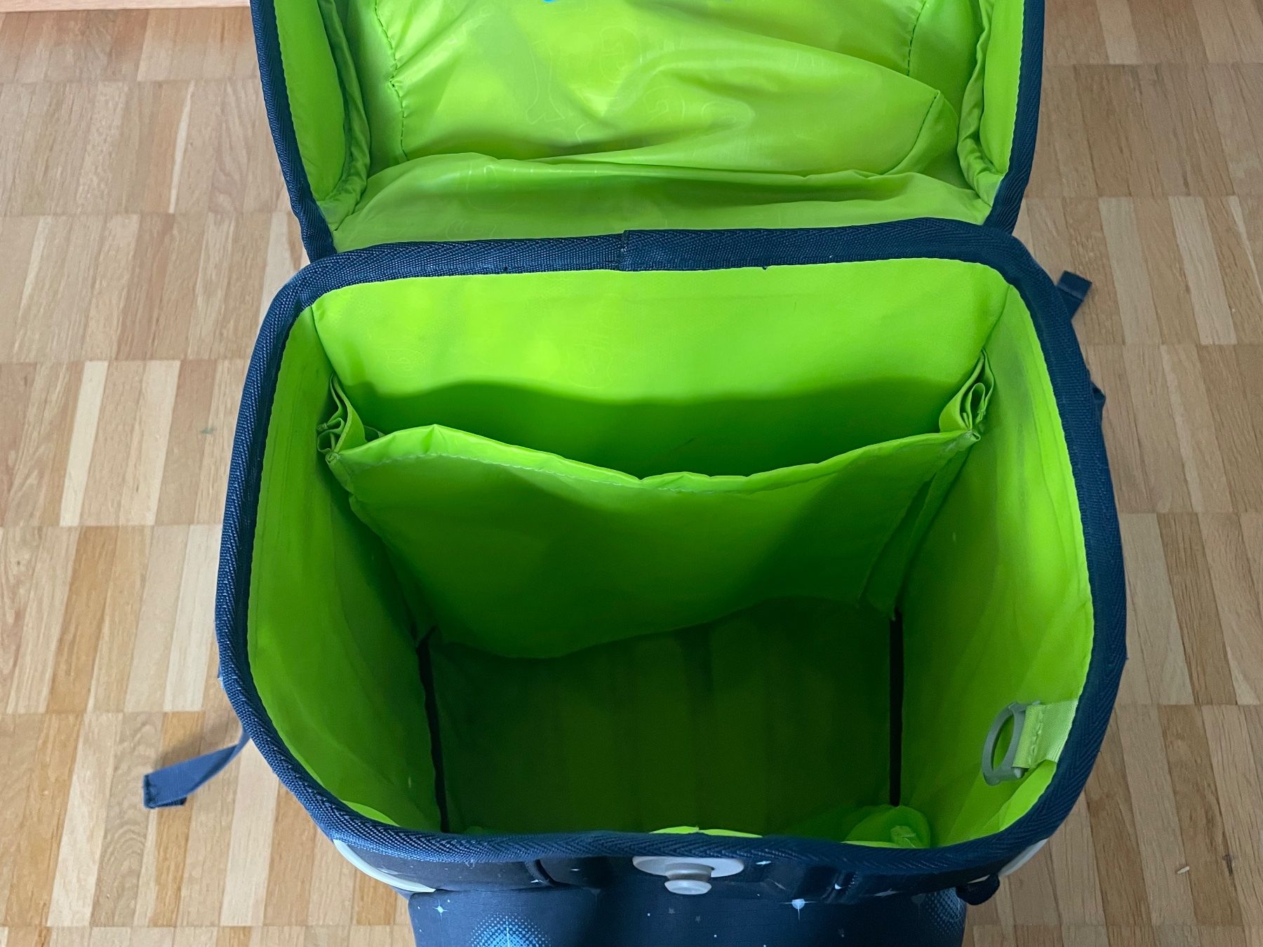 Ergobag Kindertaschen: Ergobag Set Cubo Light – Gebraucht aus Wiesendangen von Blupics 4