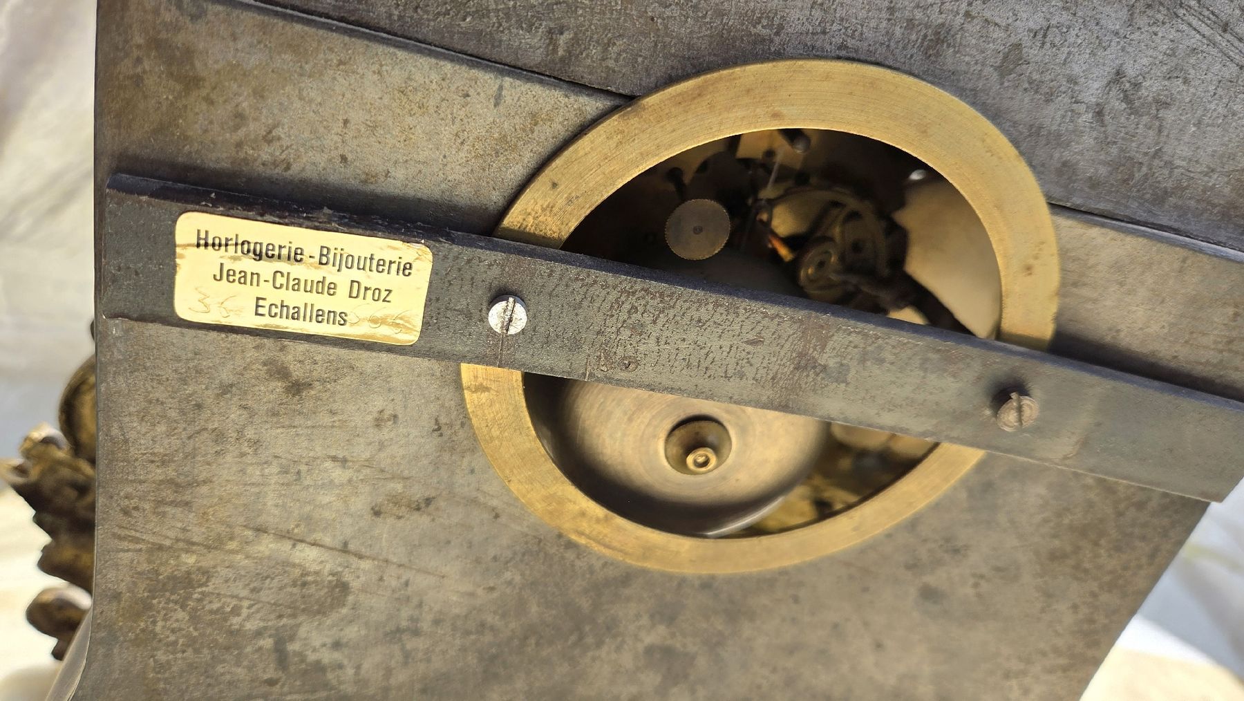 Stand- & Wanduhren: Statue antique Pendule – Gebraucht aus Penthalaz von EvandroLuz 2