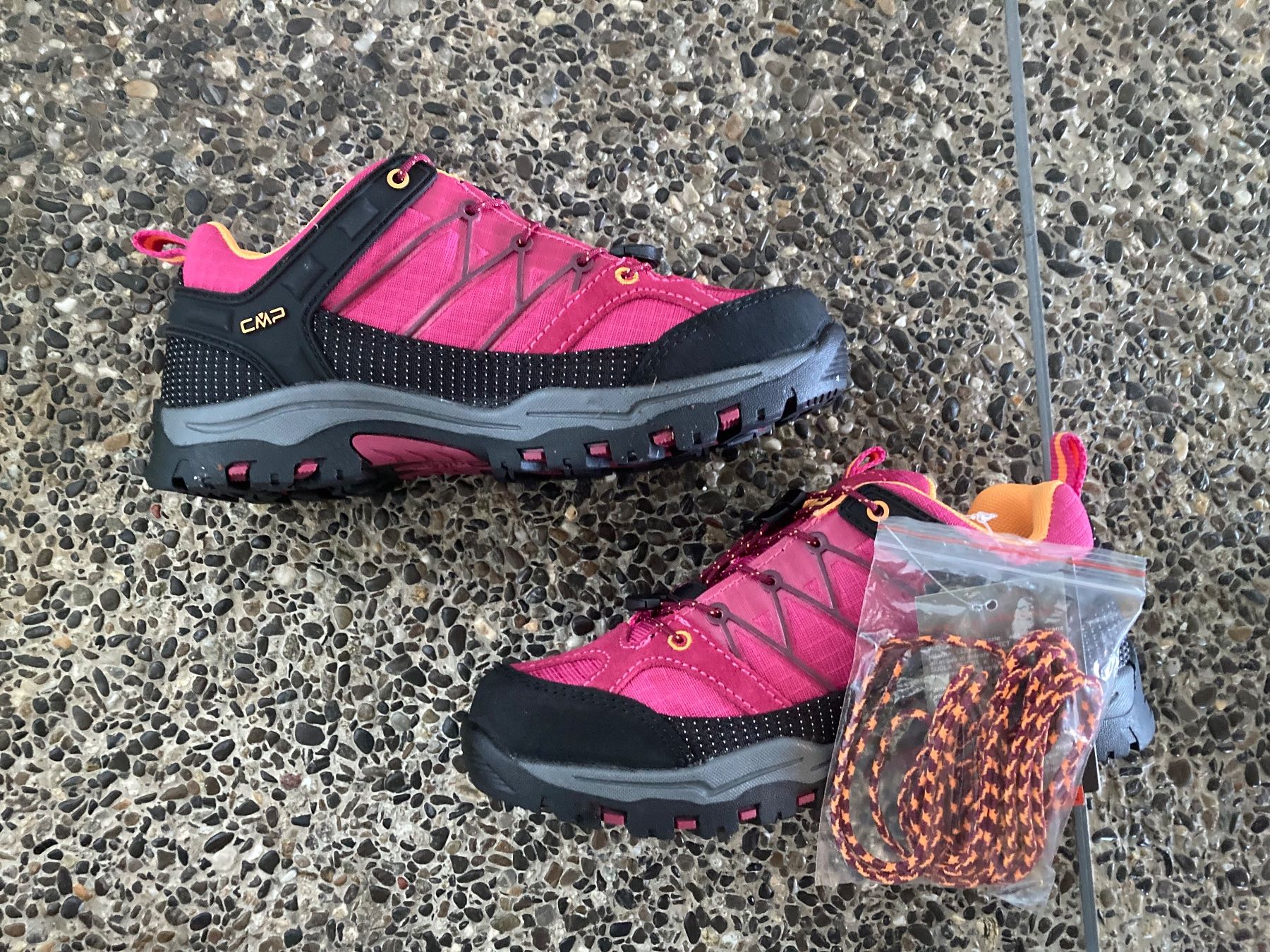 CMP Scarpe per ragazze: Neue Trekkingschuhe, Wanderschuhe CMP Gr. 34 – Nuovo e nell'imballaggio originale da Aetingen venduto da Nadinsky 3