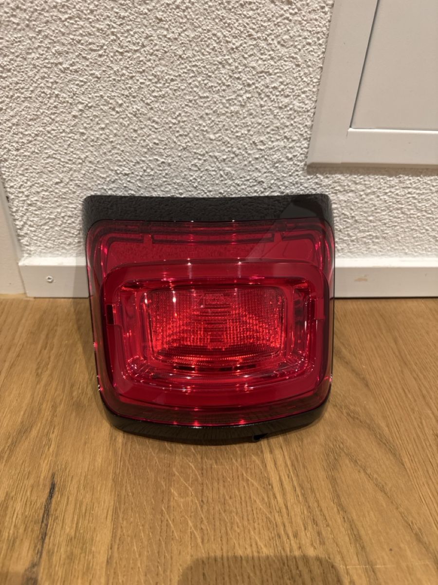 Vespa Tutti pezzi di ricambio per scooter: Vespa Gts LED Rücklicht – Nuovo (secondo la descrizione) da Tägerwilen venduto da dri_s69q