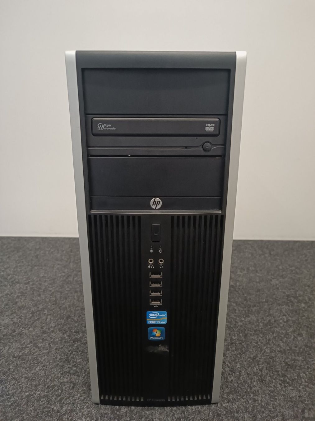 Hewlett Packard PC: HP Compaq 8200 Elite CMT – Usato da Schlieren venduto da 2nd-Life 1