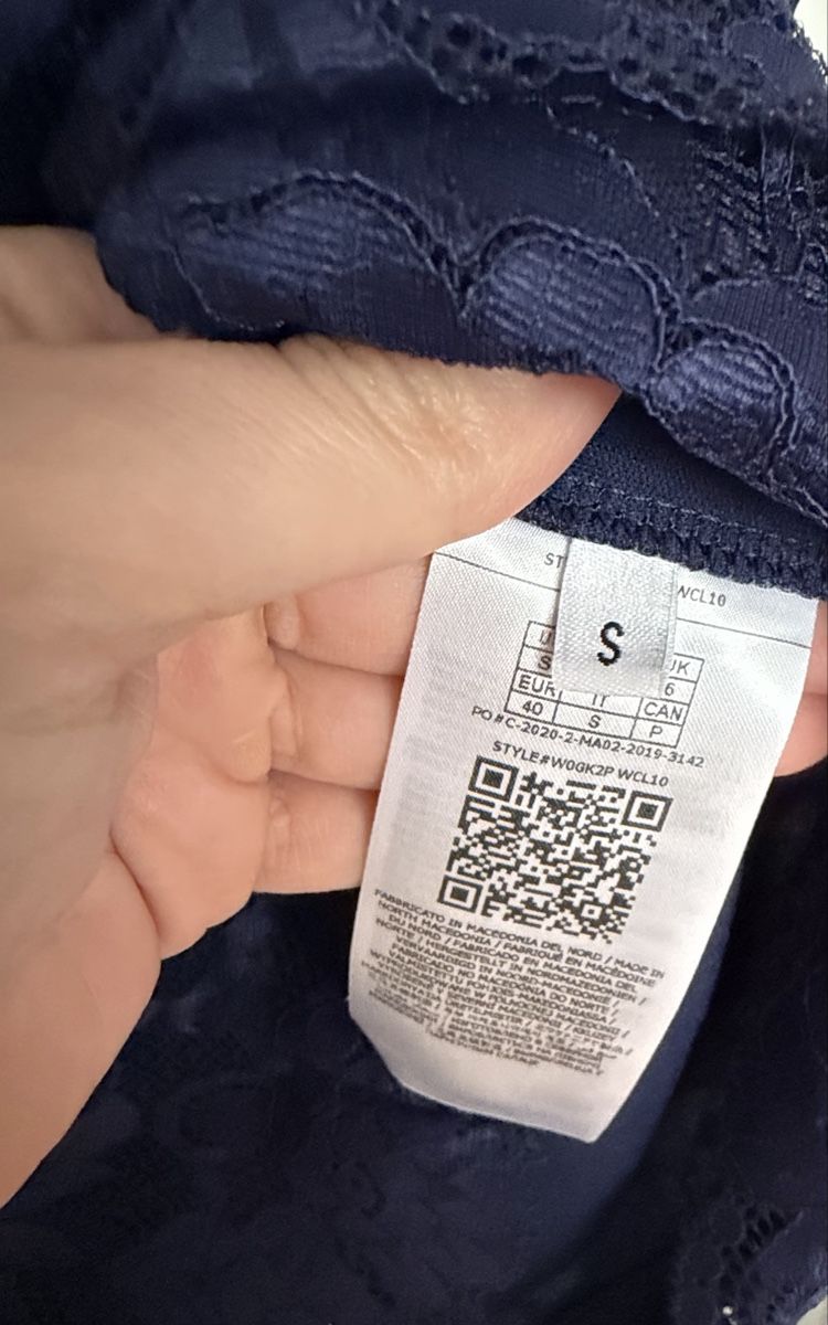 Guess Robes: Guess Kleid Grösse S – Neuf (Voir description) à Volketswil par Flower_18 5