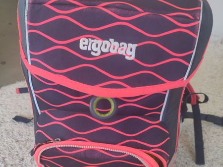 Ergobag Schulrucksack pink, gebraucht