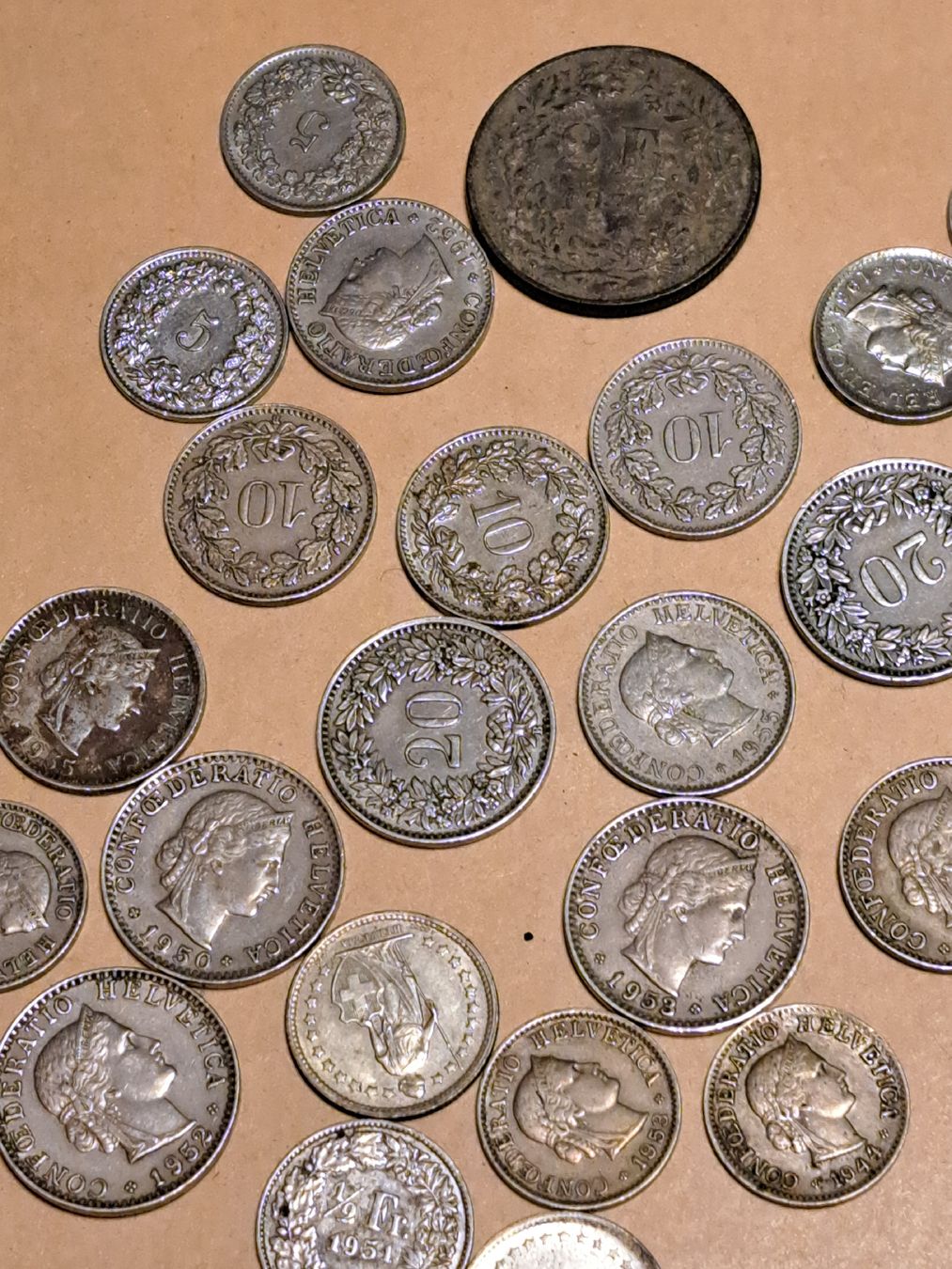 Tutti le monete: Schweizer Silbermünzen Sammlung,und andere – Usato da Kölliken venduto da Upcycling-by-Mc-TAM 5