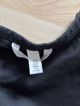 Schwarzes H&M Shirt Gr. M - Sommer Essential!