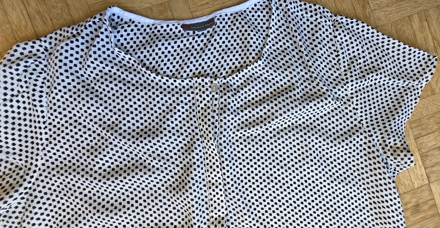 T-shirt: Chemise /Blouse/Tshirt – Usato da Yverdon-les-Bains venduto da van_dq65 2