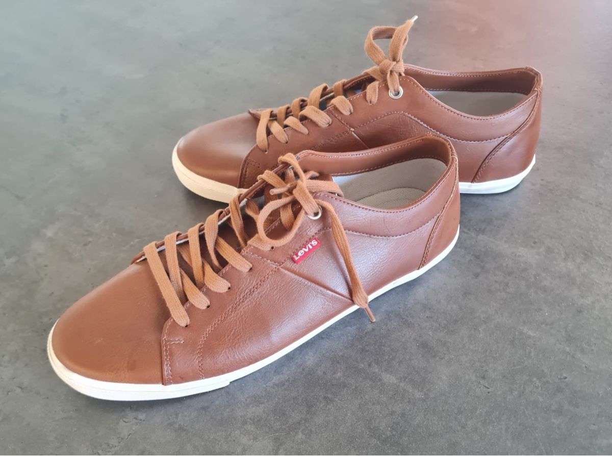 Levi's Scarpe da uomo: Levi‘s Sneaker Braun Grösse 43 – Usato da Zürich venduto da Juancarlos1 4
