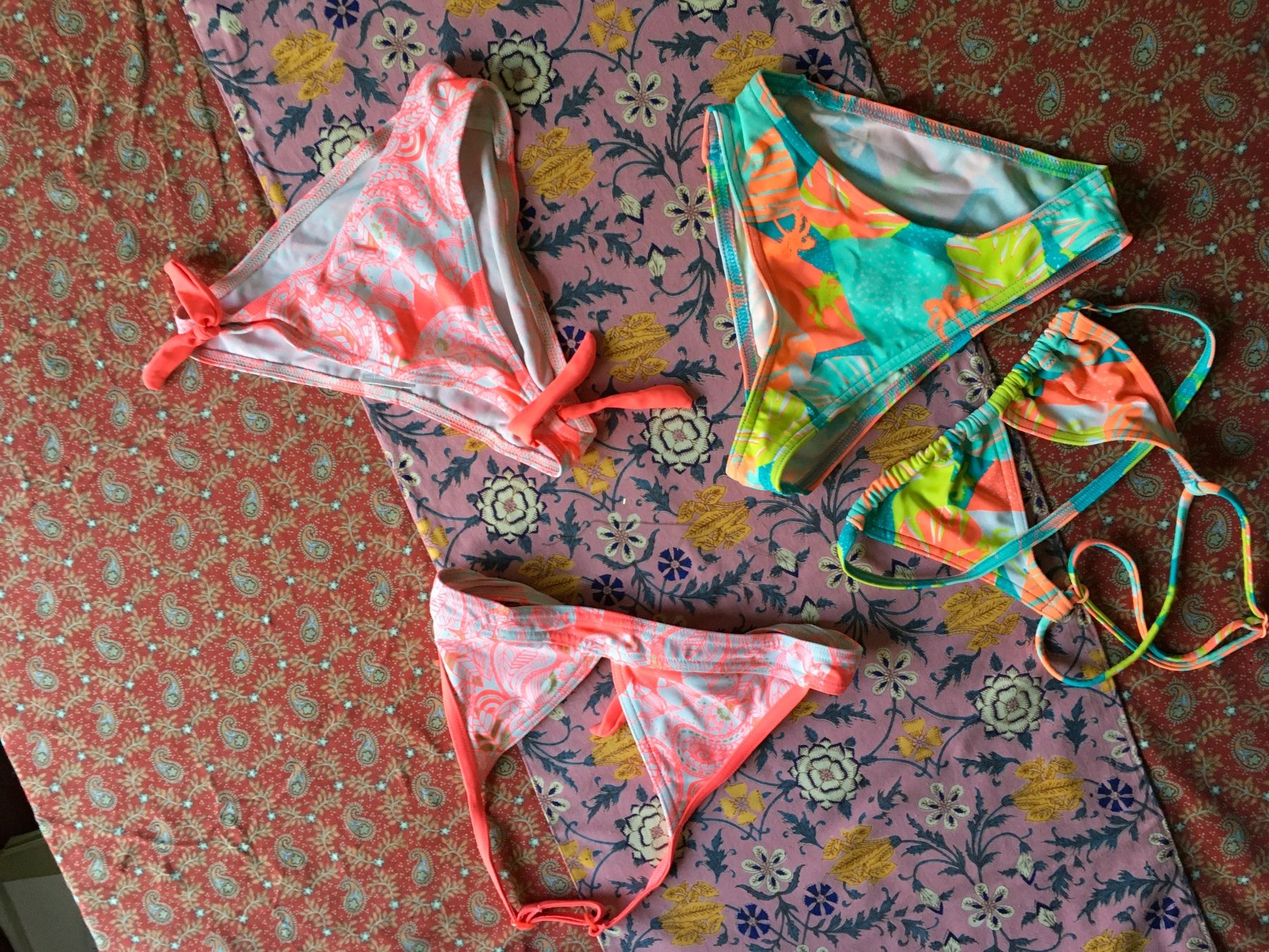 Badekleider & Bikinis: 2x Bikini 9-11 Jahre – Gebraucht aus St. Gallen von