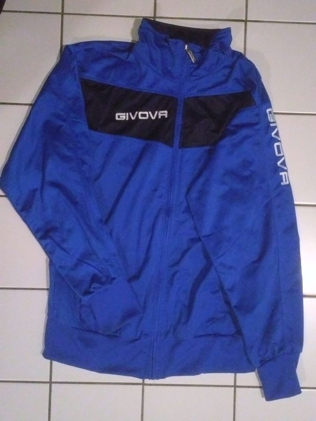 Giacche: Track jacket Givova Blue - Nice shape – Usato da Farvagny-le-Grand venduto da LaCaverne 1