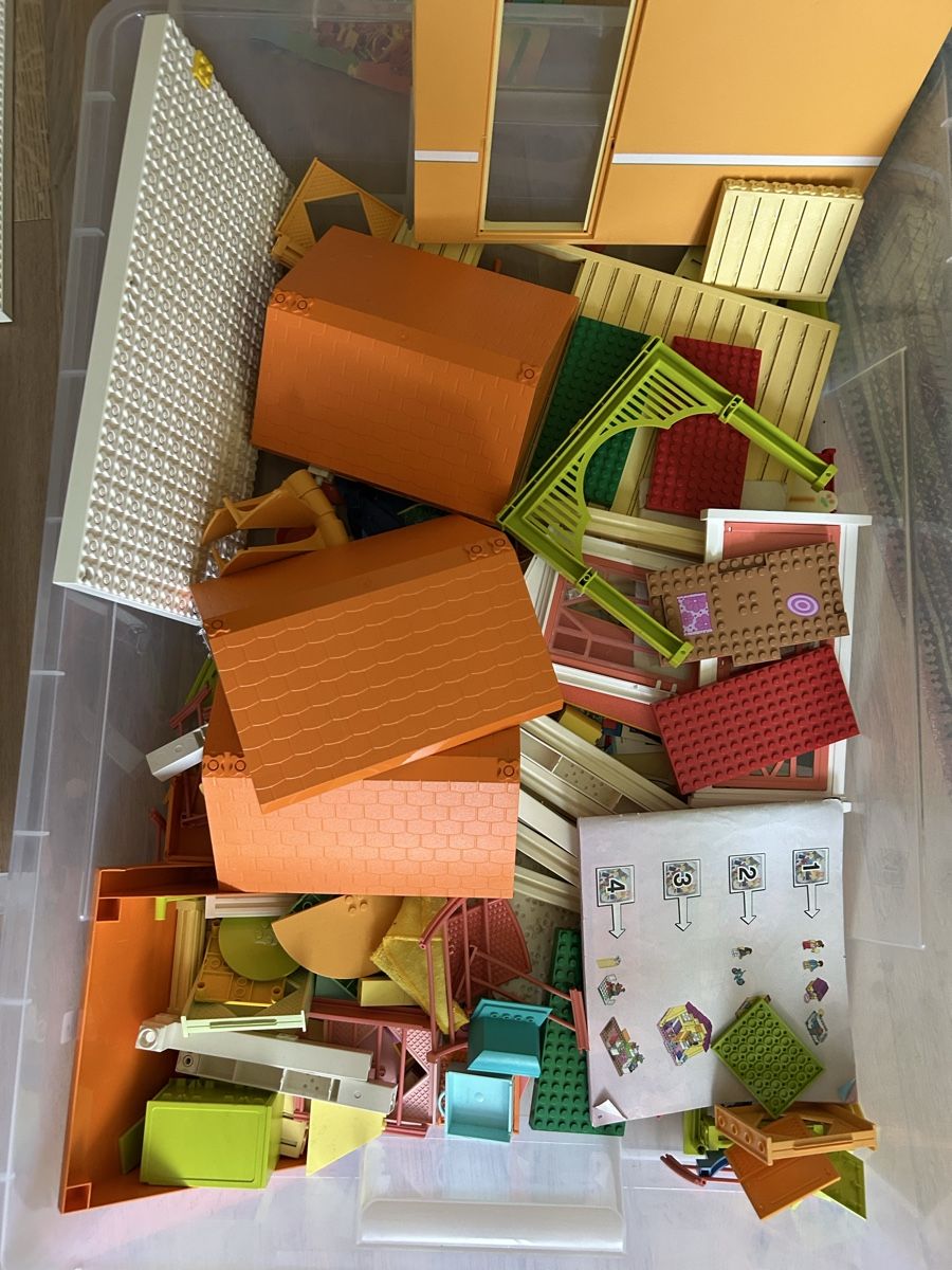 Lego Giocattoli: LEGO SCALA mit POOL – Usato da Jona venduto da Yregg 1