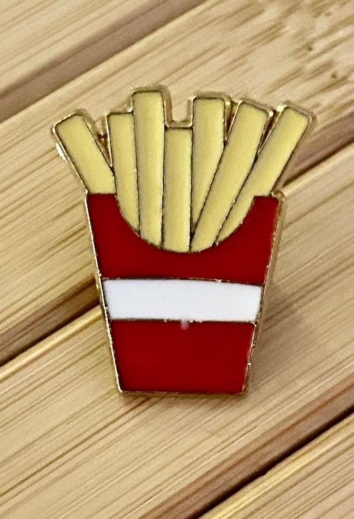 Placchette & Badge: Pin  Pommes Frites – Nuovo e nell'imballaggio originale da Geneve venduto da vane267
