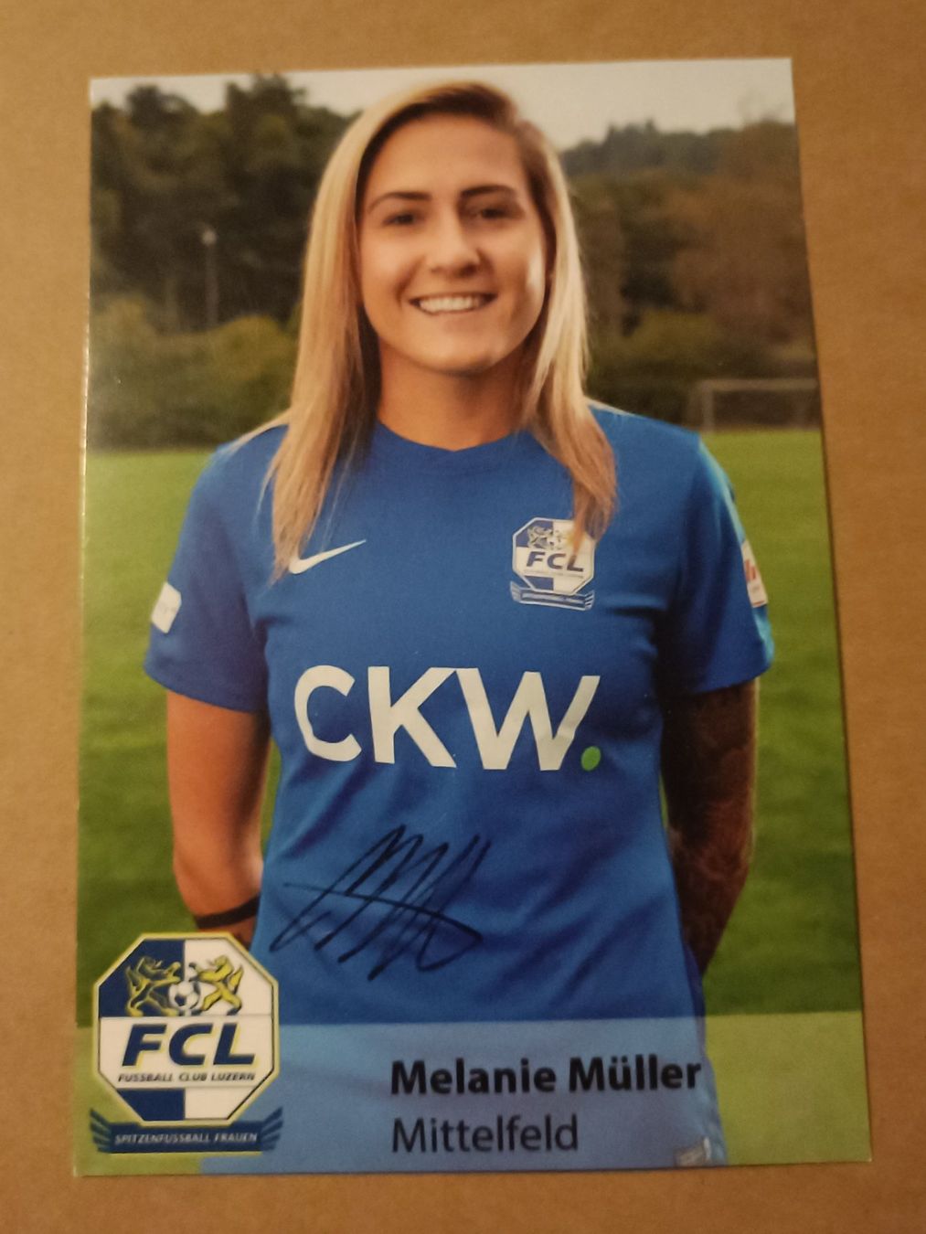 Autografi: Melanie Müller - FCL - handsigniert – Usato da Menziken venduto da Artographs