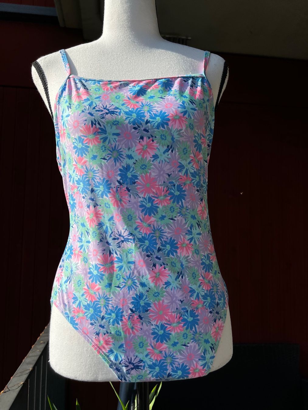 Maillots de bain: Mädchen Badeanzug  Gr S Neu – Neuf avec emballage d'origine à Riehen par ann_76jw 5
