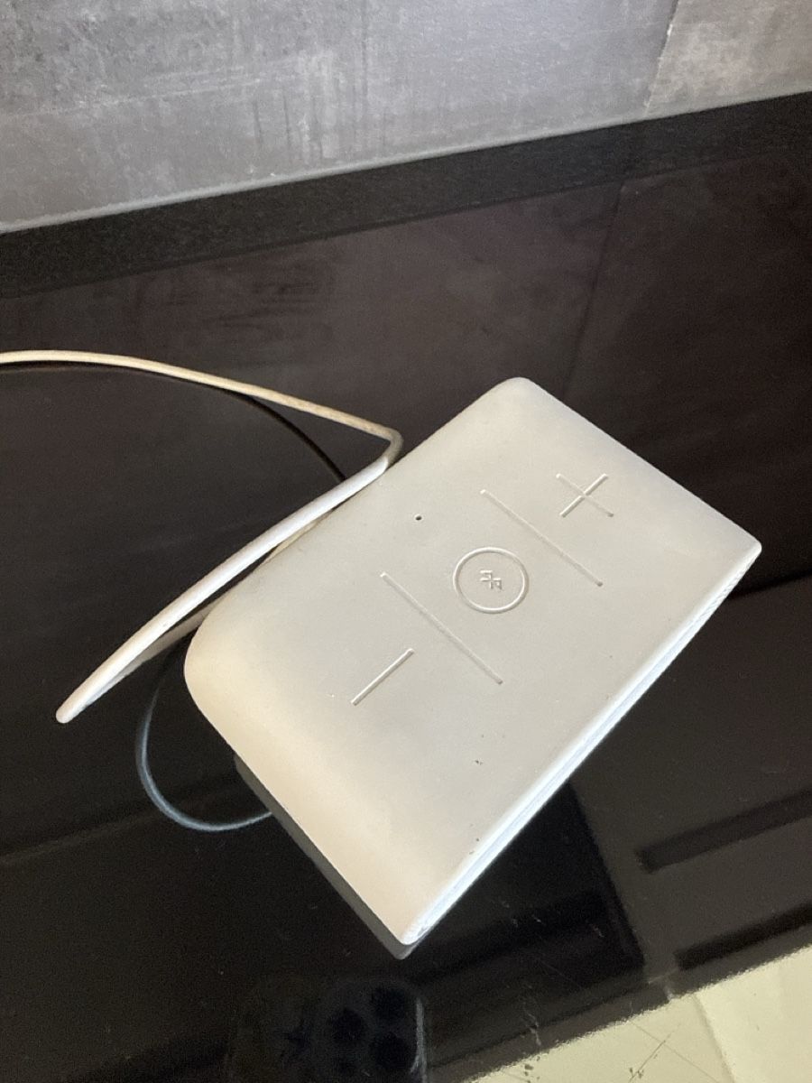 Logitech Lautsprecher: Logitech UE enceinte Bluetooth  – Gebraucht aus Blonay von Simba1094 1