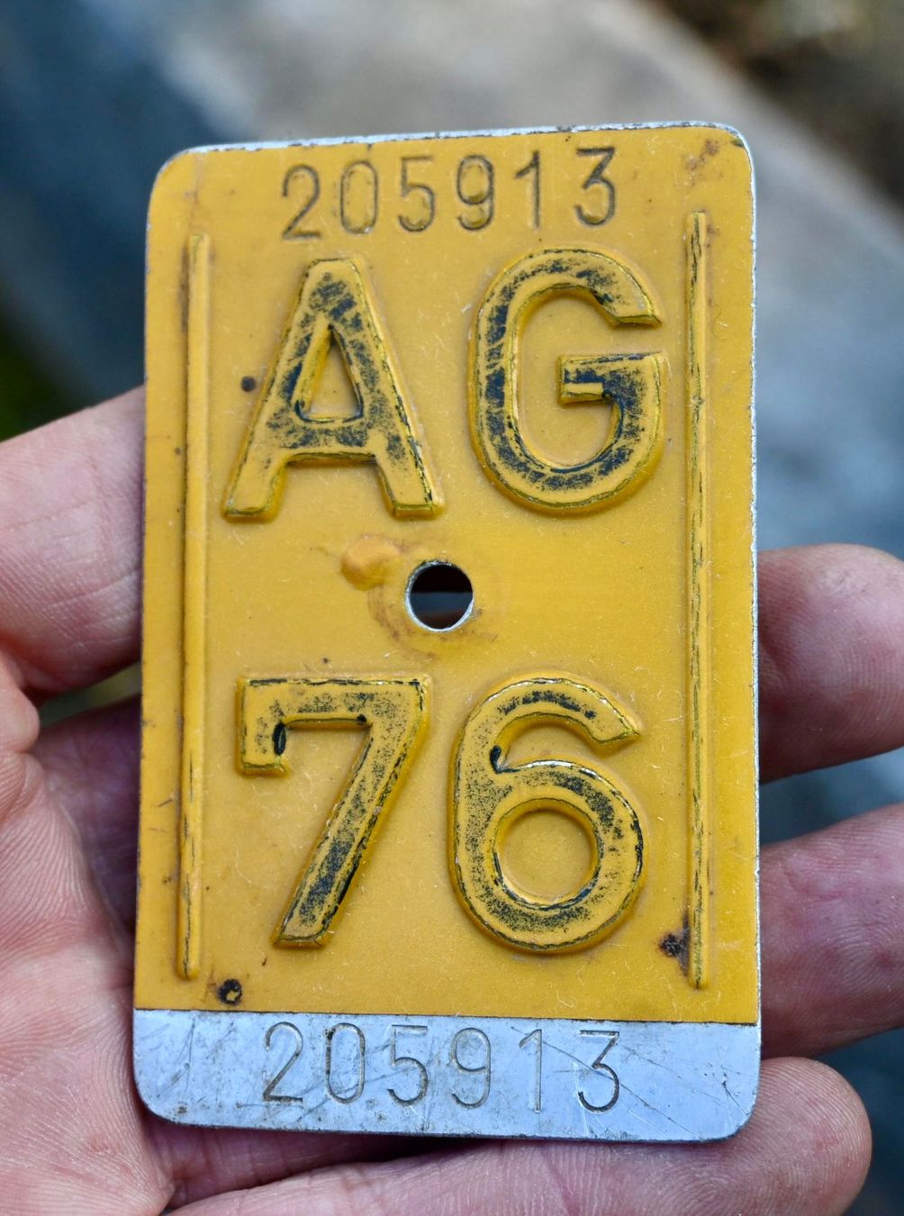 Insegne: Mofanummer AG 76 von 1976 - AARGAU – Usato da Pfaffhausen venduto da mono_rec