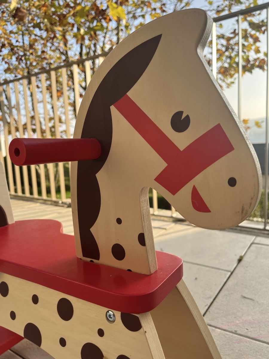 Janod Giocattoli: Janod Schaukelpferd Holzpferd – Usato da Oberengstringen venduto da Baby_Fashion 5