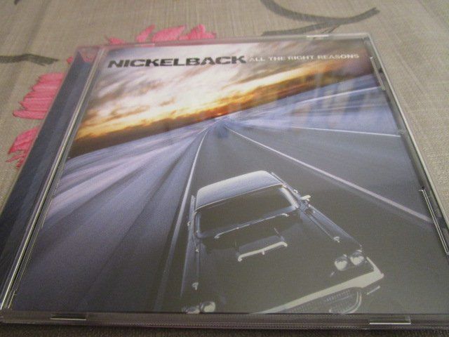 CD: Nickelback - All the Right Reasons CD – Usato da Olten venduto da Disc-Ausverkauf