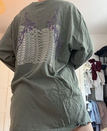 new girl order longsleeve (oversized fit)