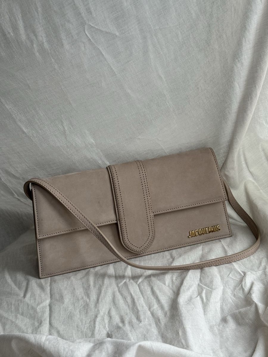 Jacquemus Borse da donna: Jacquemus Le Grand Bambino – Nuovo (secondo la descrizione) da Neuhaus SG venduto da cynlo