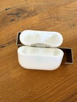 APPLE AirPods Pro 1 Charging Case