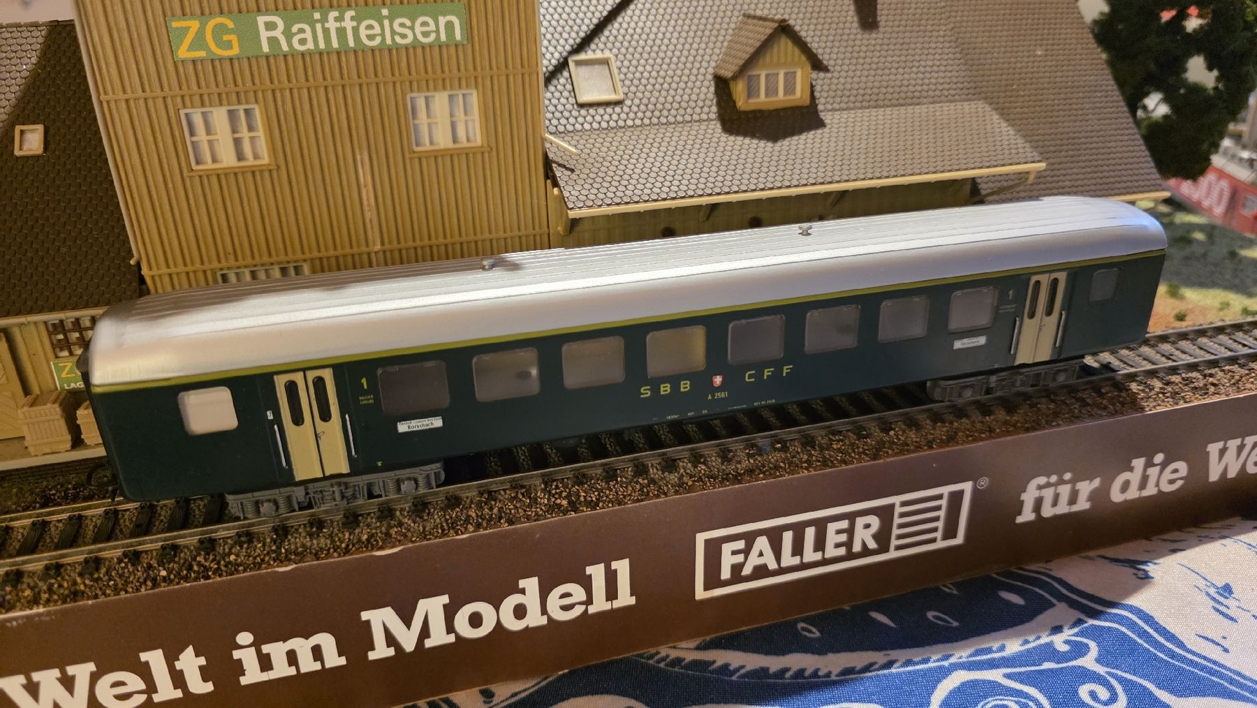 Märklin Modellini di ferrovie: märklin 4066 SBB Personen Wagen – Usato da Meikirch venduto da Drystan 2