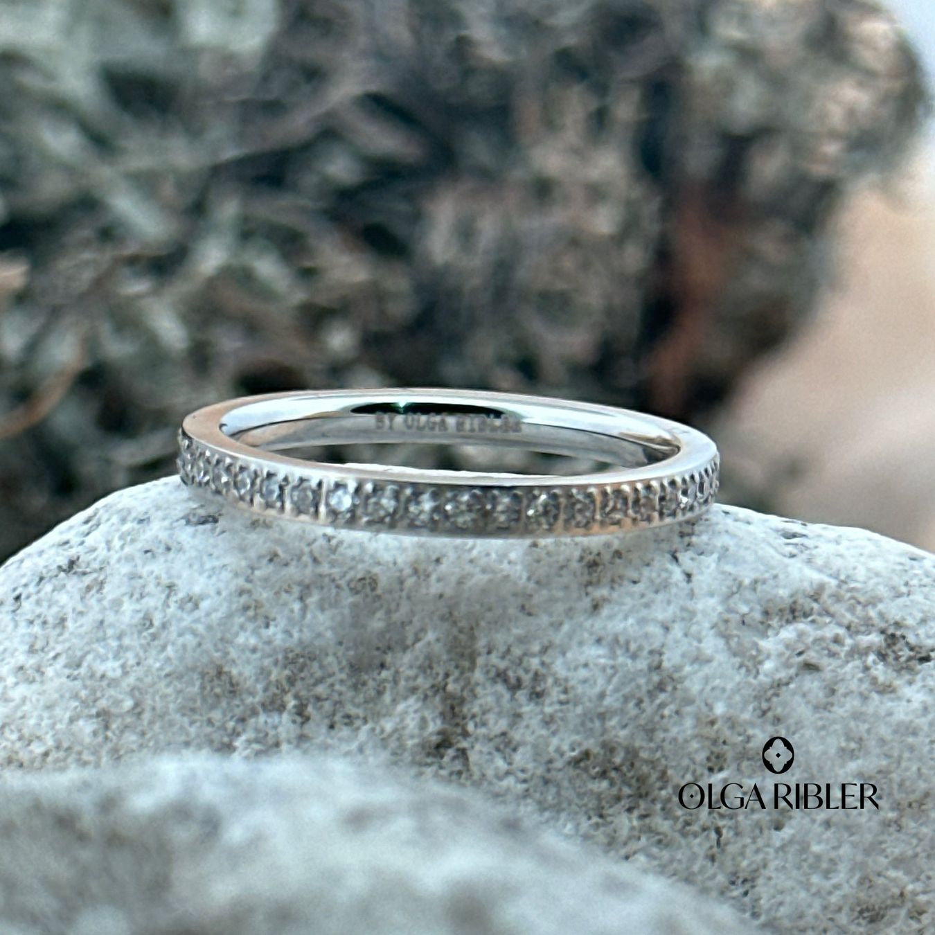 Olga Ribler Ringe: 1.2 mm breiter Ring Memory Ring  mit Zirkonia, Grösse 56 – Neu (gemäss Beschreibung) aus Luzern von Schmuckoutlet