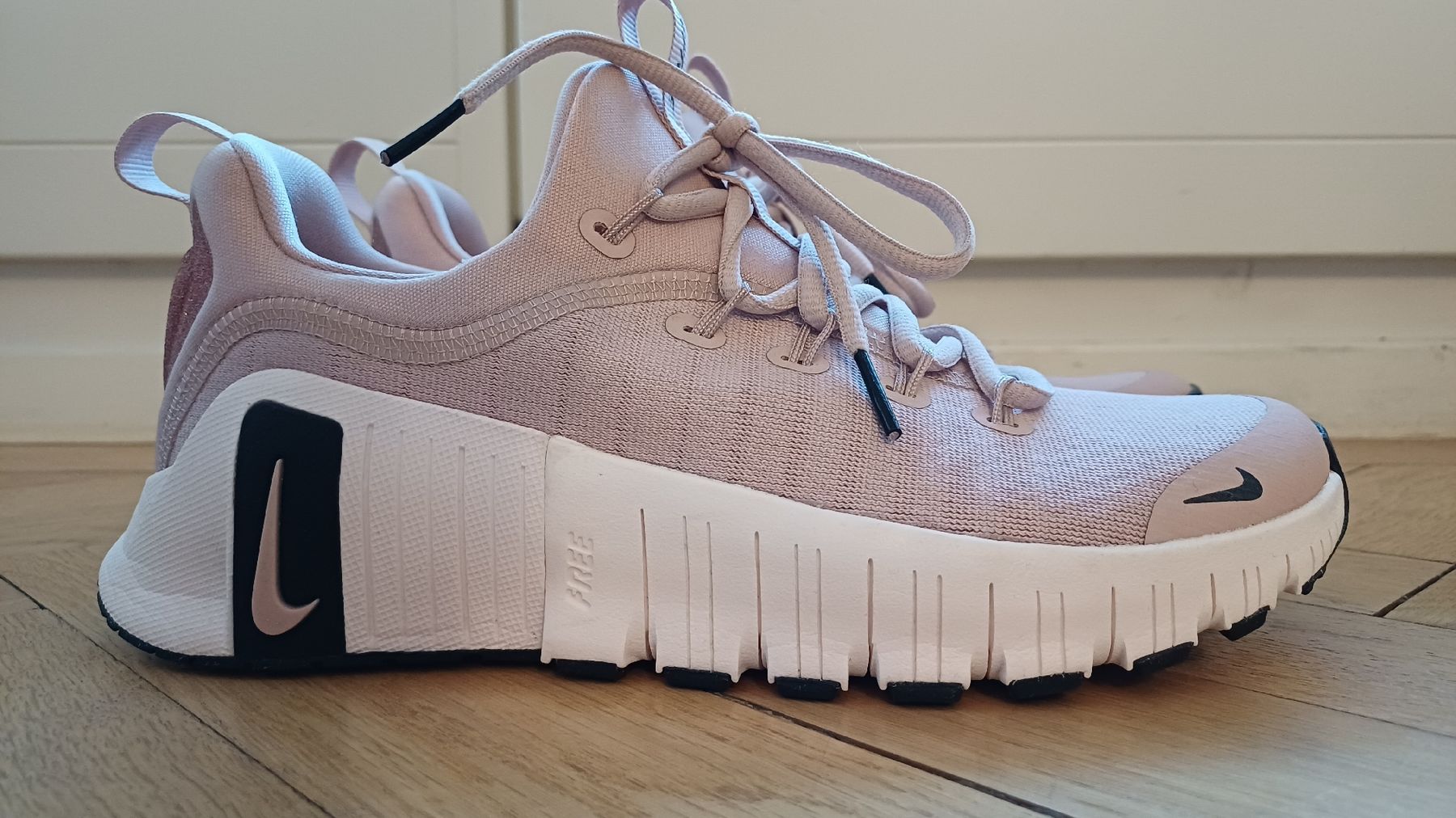 Nike Scarpe da donna: Nike FREE Performance neuves roses – Nuovo (secondo la descrizione) da Genève venduto da njia 3
