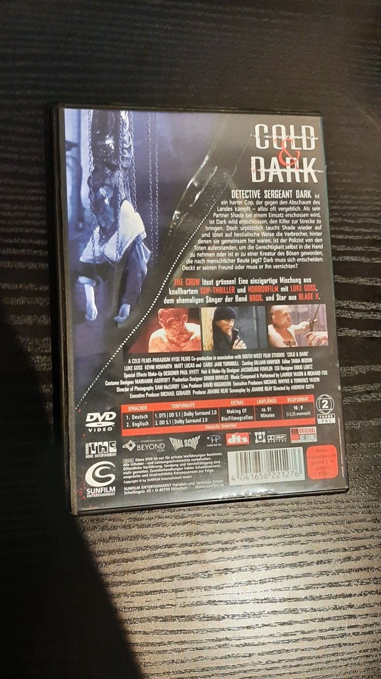 Tous les DVDs: Cold & Dark – D'occasion à Kriens par adr_f6fh 2