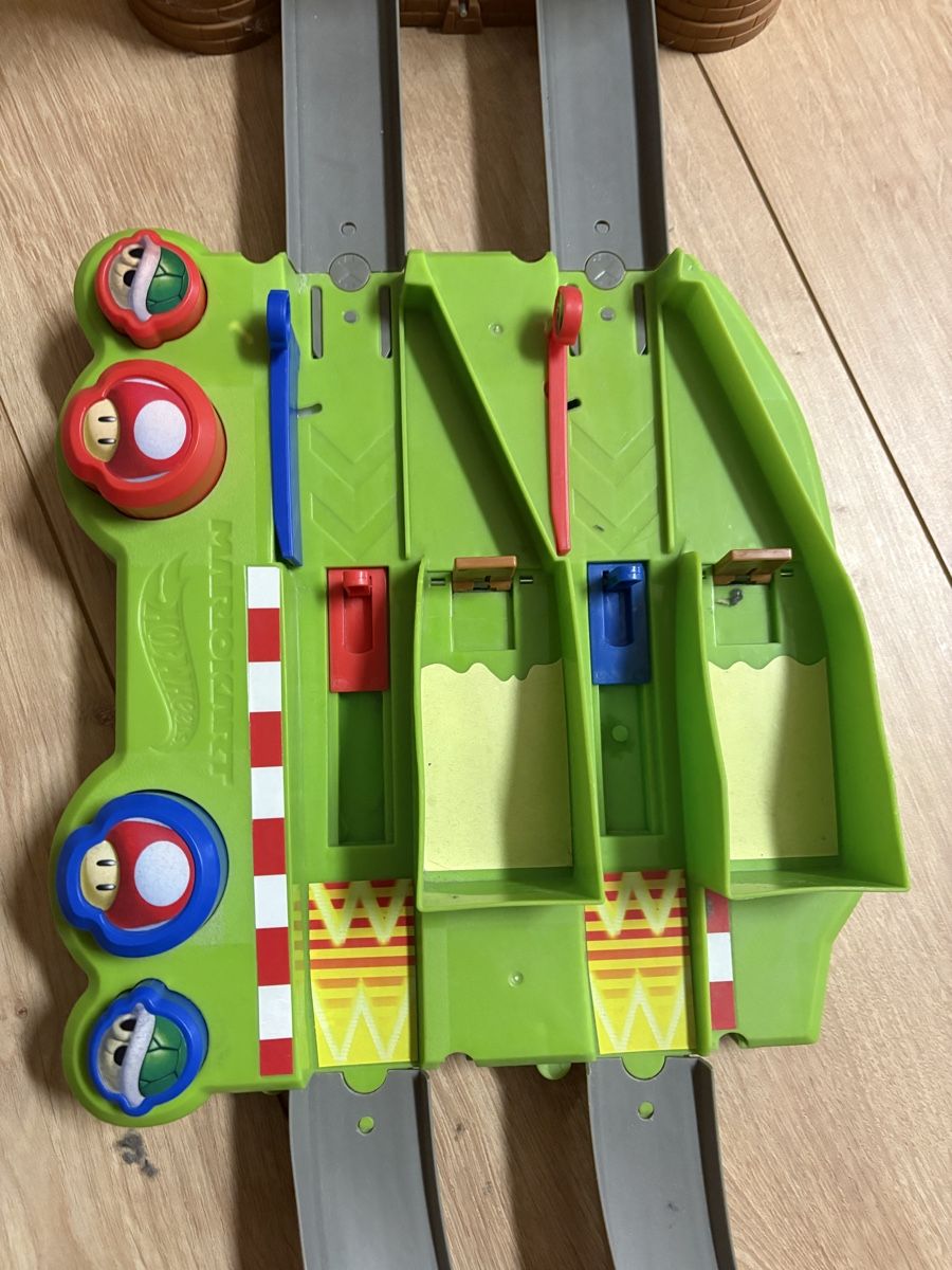 Hot Wheels Piste: Hot Wheels Mario Kart Bahn, komplett – Usato da Märstetten venduto da fury_psg 1