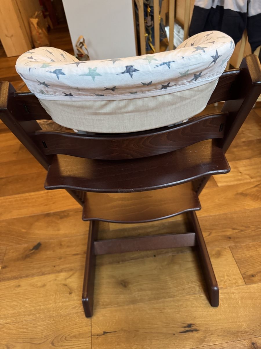 Stokke Chaises hautes: Tripp trapp mit Babyschale – D'occasion à Sempach par Caranedache 3