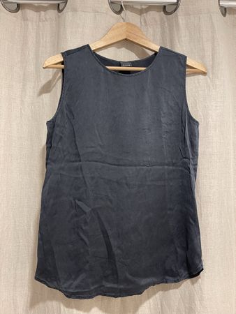 Pinko Top aus Seide Gr M schwarz, Versand 2.50